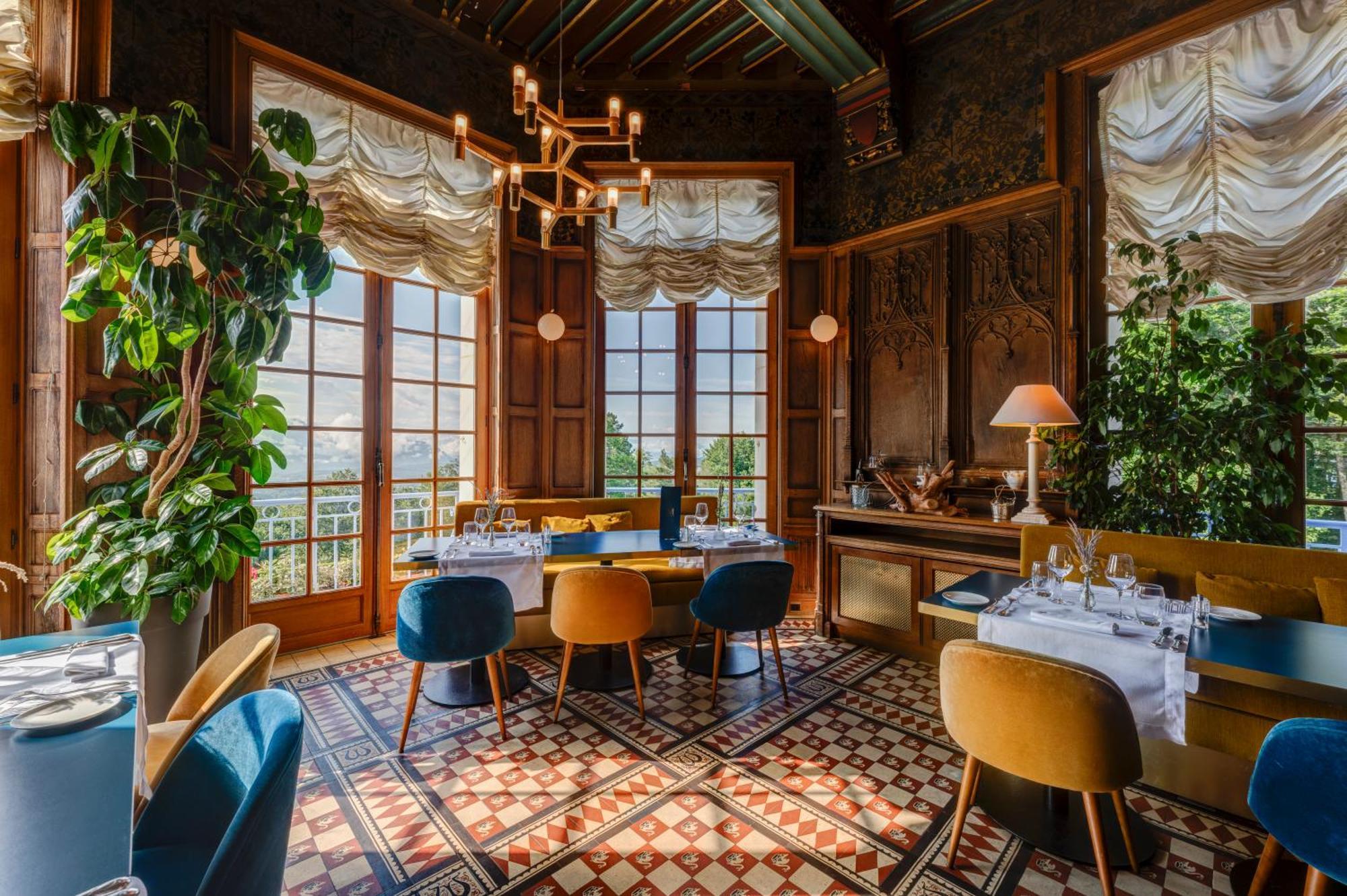 Chateau Des Avenieres Крузей Екстериор снимка
